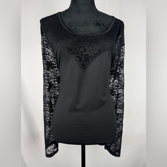 Temu Tops - Temu Black Lace Sleeved Bodysuit